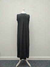 Load image into Gallery viewer, Black Cross Top Button Sleeveless Abaya
